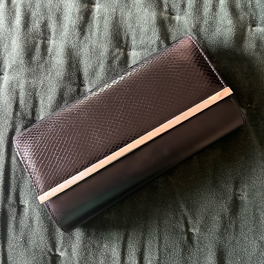 Black Clutch